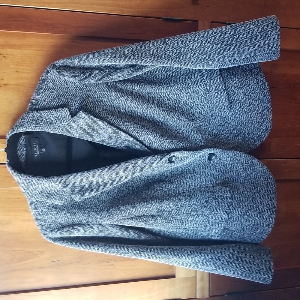 Talbots NWOT B/W herringbone blazer in lovely soft poly/rayon soft fabric, 1xp